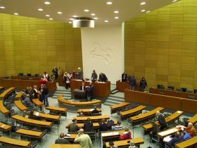 Plenarsaal. Foto: Wikimedia / CC-BY-SA