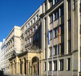 Bundesjustizministerium (Foto: Beek100, Wikipedia)