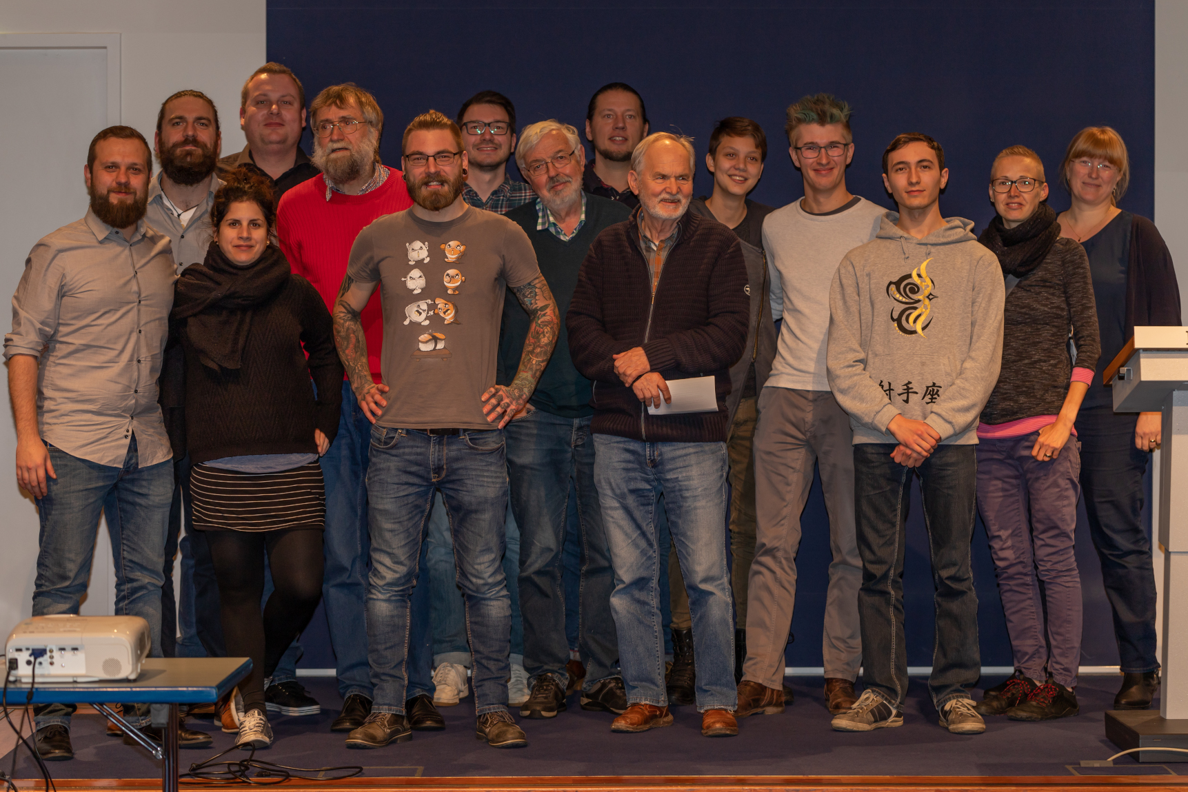 Gruppenfoto aller Gründungsmitglieder (+ Erwin Schmid im roten Pulli), Foto: © Hansjörg Albrecht