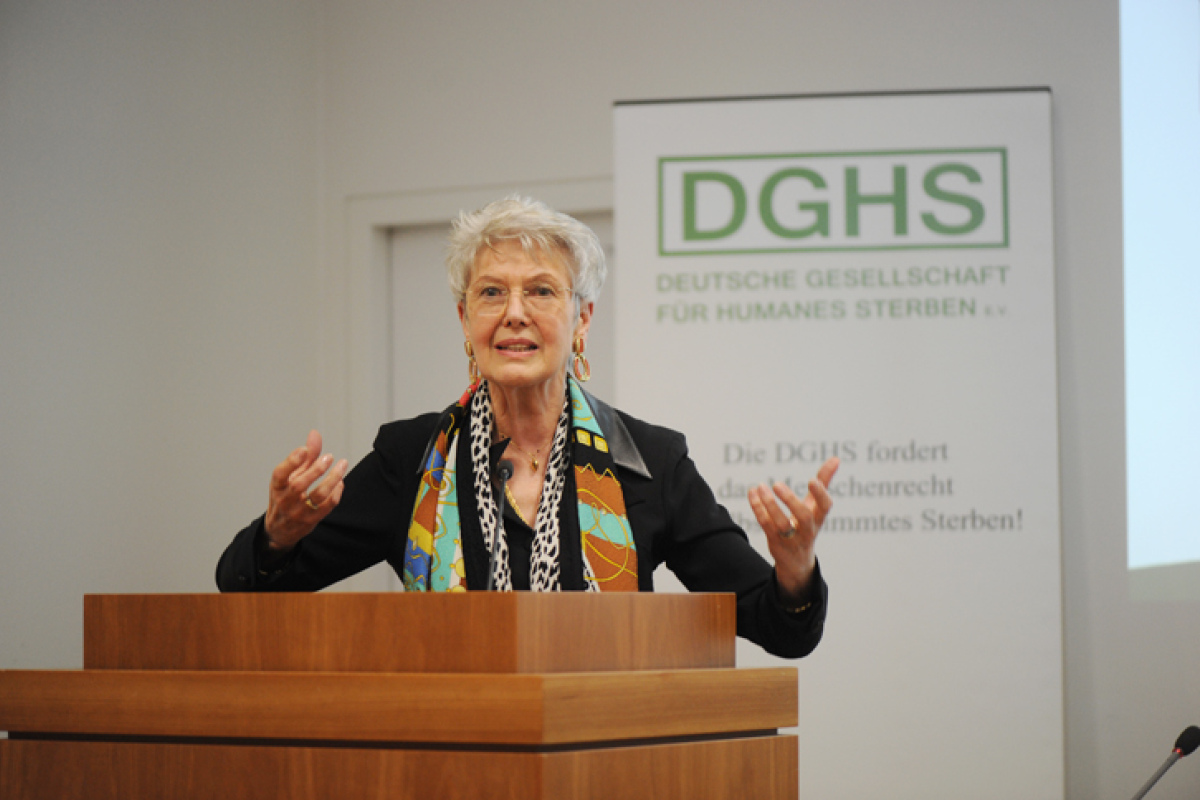 Elke Bazner, Präsidentin der einladenden DGHS