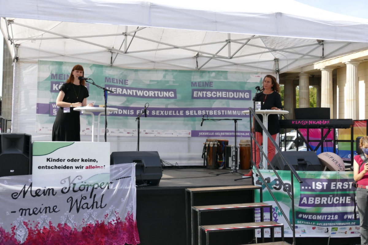 Auf der Kundgebung "Leben und Lieben ohne Bevormundung" am 19. September 2020 in Berlin