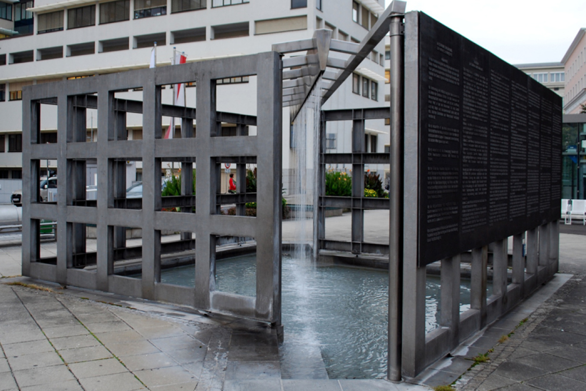Jubiläumsbrunnen Friedensplatz Linz