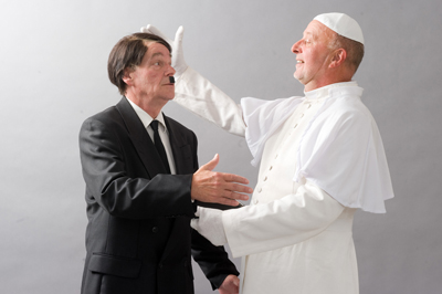 Kunstaktion "Papst trifft Hitler", Foto: © Evelin Frerk