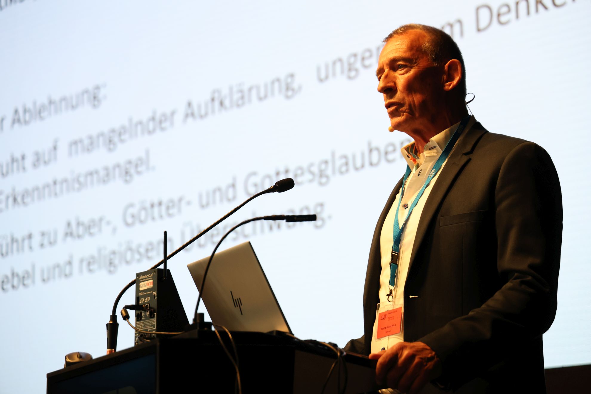 Prof. Franz Josef Wetz, Foto: © Jens Wolf