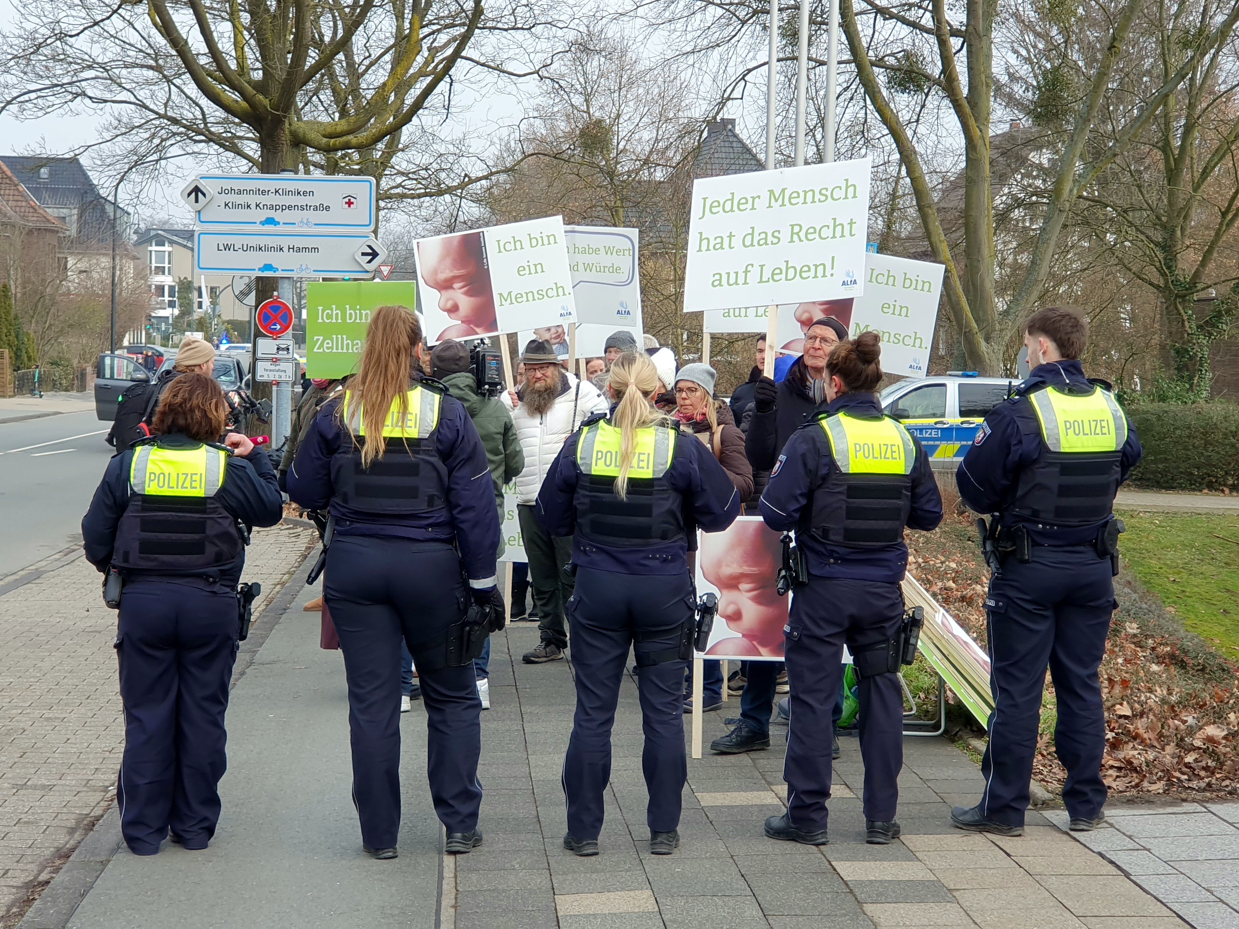 Eine kleine Gruppe "Lebensschützer"