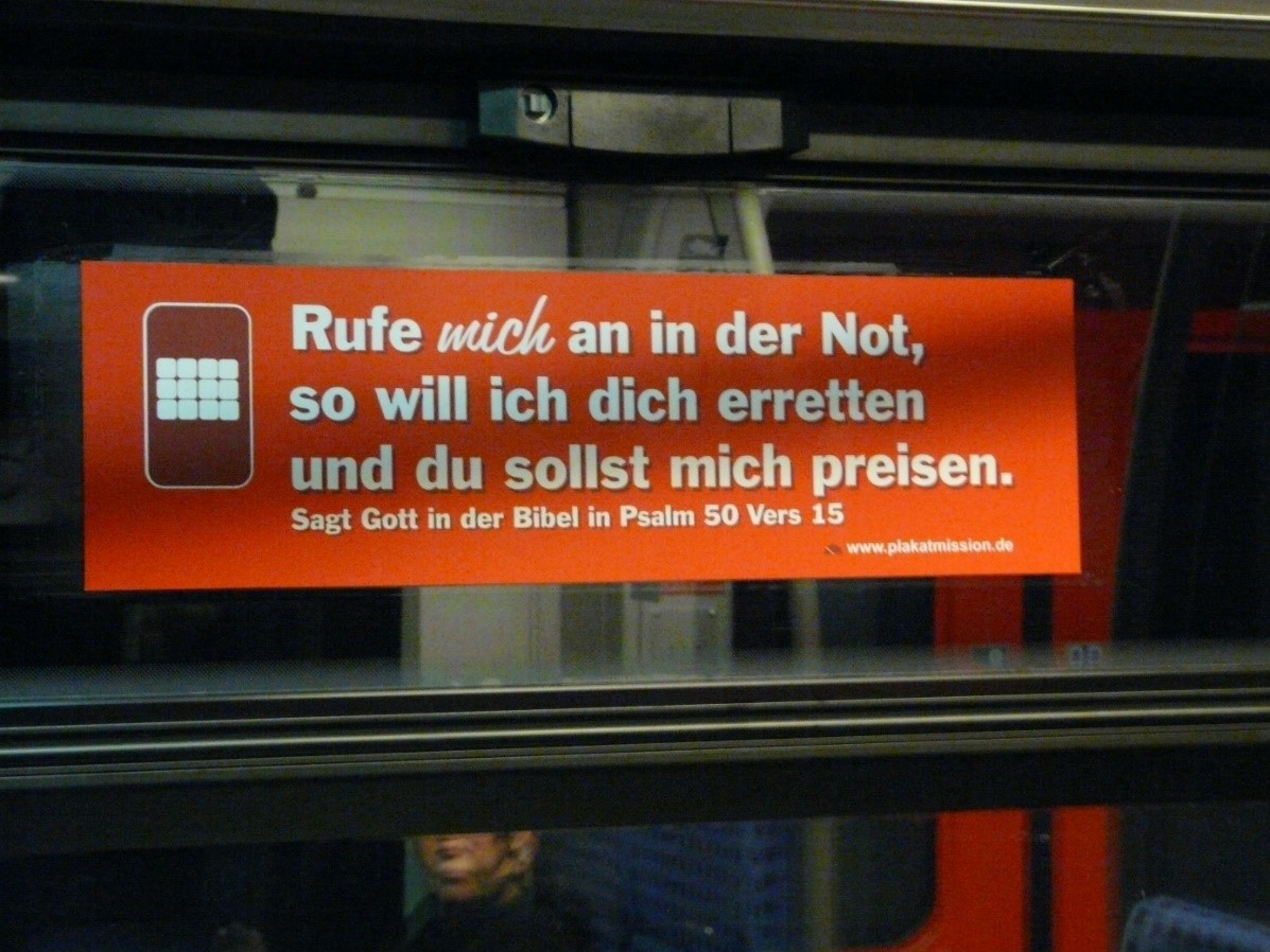 Bibelvers am S-Bahn-Fenster