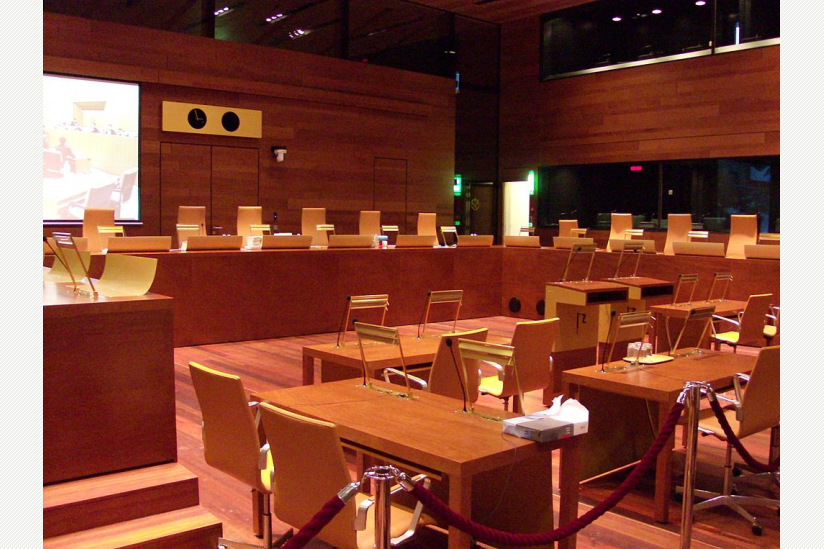 Gerichtssaal im Europäischen Gerichtshof, Foto: "Stefan64" (CC-BY-SA-3.0)