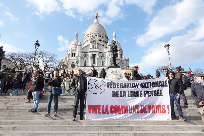 Demonstration vor Sacré Cœur