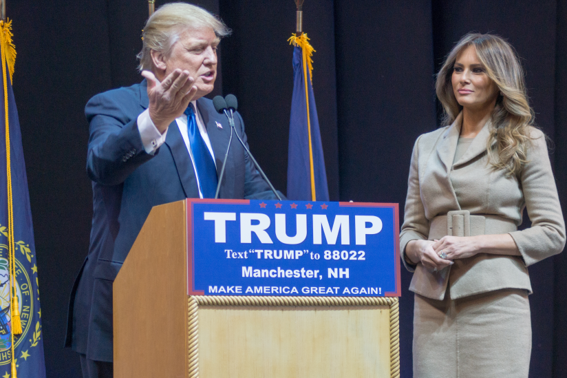 Trump und seine dritte Ehefrau Melania Trump bei einem Wahlkampfauftritt 2016