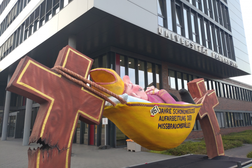 Der "Hängemattenbischof" in Paderborn