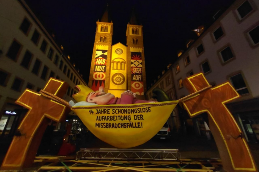 "Hängemattenbischof" in Würzburg
