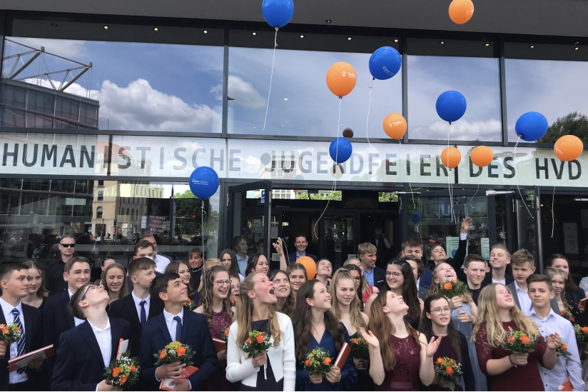 136. Jugendfeier des HVD Niedersachsen: 50 Jungen Humanisten aus Hannover feierten ihr Erwachsenwerden