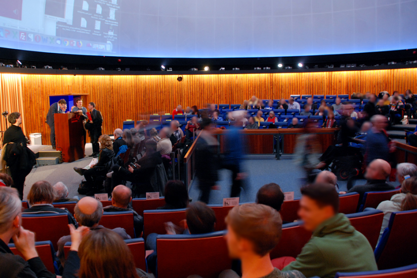 Das Nürnberger Planetarium war gut gefüllt