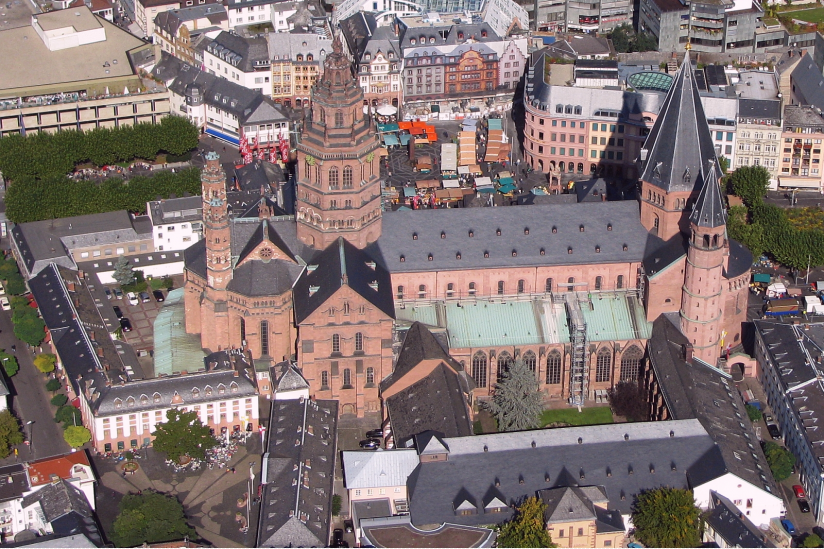 Im Mainzer Dom wurde die Wiedervereinigung gefeiert.