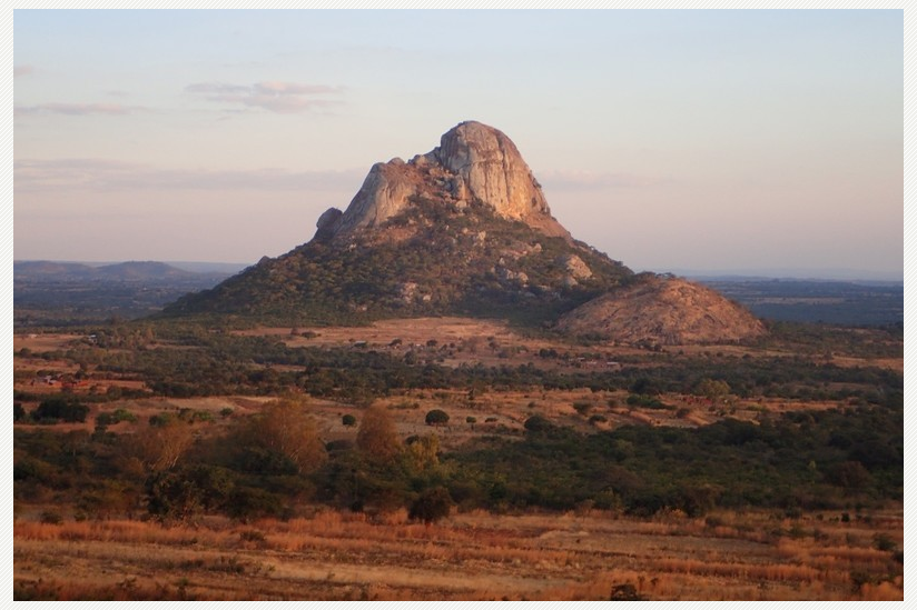 Am Mount Hora in Malawi wurde die älteste DNA-Probe der Studie gefunden. Sie stammt von einer Frau, die vor mehr als 8.000 Jahren lebte.