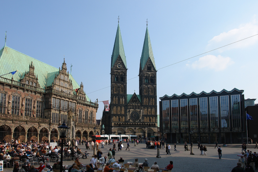 Bremer Marktplatz, von links: Rathaus, Dom, Bürgerschaft