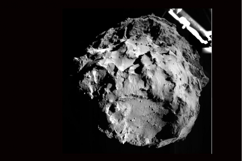 Die Kamera von Philae macht Bilder des Kometen aus 3 km Entfernung während der Landung