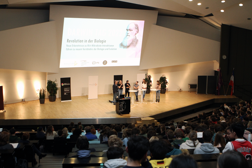 JungwissenschaftlerInnen-Podium auf dem "Darwintag" der Universität Kiel