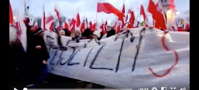Warschau, 11. November 2017: Blockade des Marsches der Faschisten 