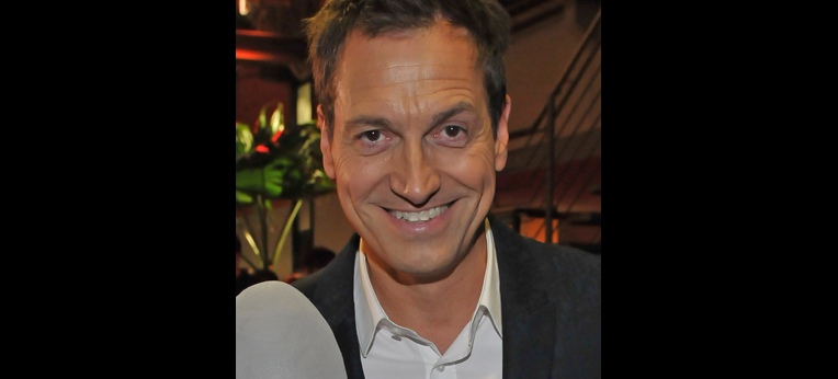 Dieter Nuhr auf dem Deutschen Comedypreis in Köln am 15. Oktiober 2013