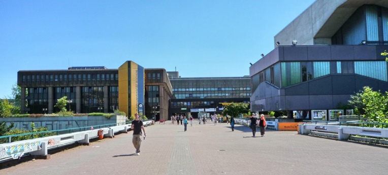 Haupteingang zur Ruhr-Universität Bochum