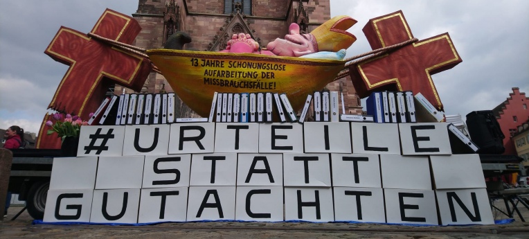 Der "Hängemattenbischof" in Freiburg