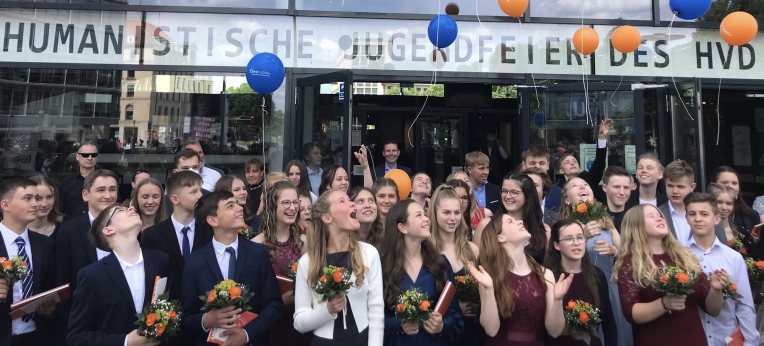 136. Jugendfeier des HVD Niedersachsen: 50 Jungen Humanisten aus Hannover feierten ihr Erwachsenwerden