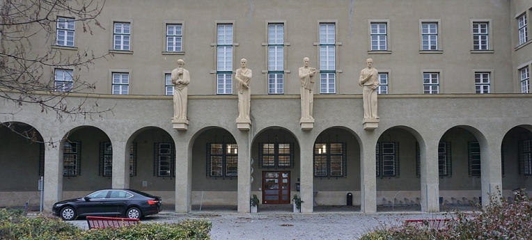 Landesgerichtsgebäude Krems