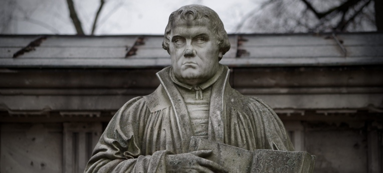 Luther auf dem Dorotheenstädtisch-Friedrichswerderscher Friedhof