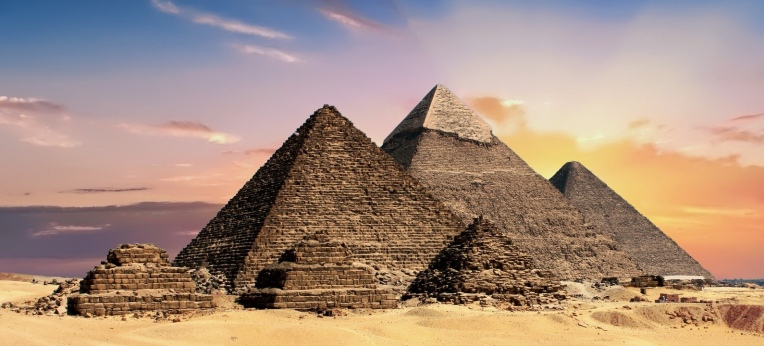 Die Pyramiden von Gizeh in Ägypten