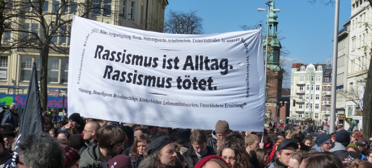 Demo gegen Rassismus und Ausgrenzung in Hamburg
