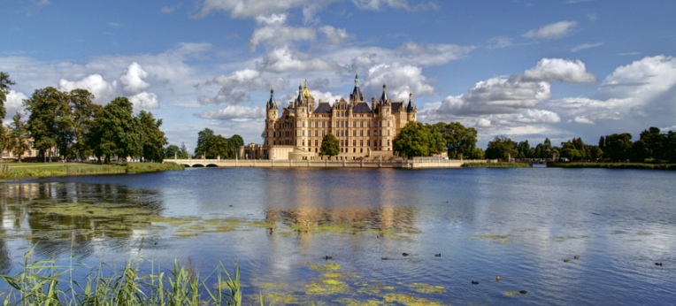Schloss Schwerin, Sitz der Landesregierung