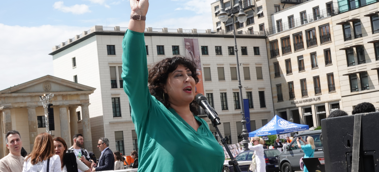 "Frau, Leben, Freiheit"