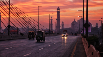 Die Badshahi-Moschee in Lahore, Pakistan