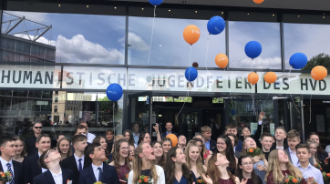 50 Jungen Humanisten aus Hannover feiern ihr Erwachsenwerden
