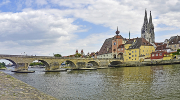 Regensburg, Steinerne Brücke 