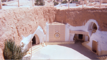 Die Wohnhöhlen von Matmata dienten als Kulisse für Lukes zu Hause.