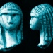 Kopf der Venus von Brassempouy in Frontal- und Profilansicht