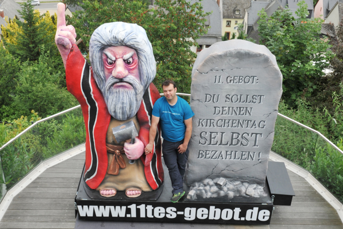 David Farago mit Moses