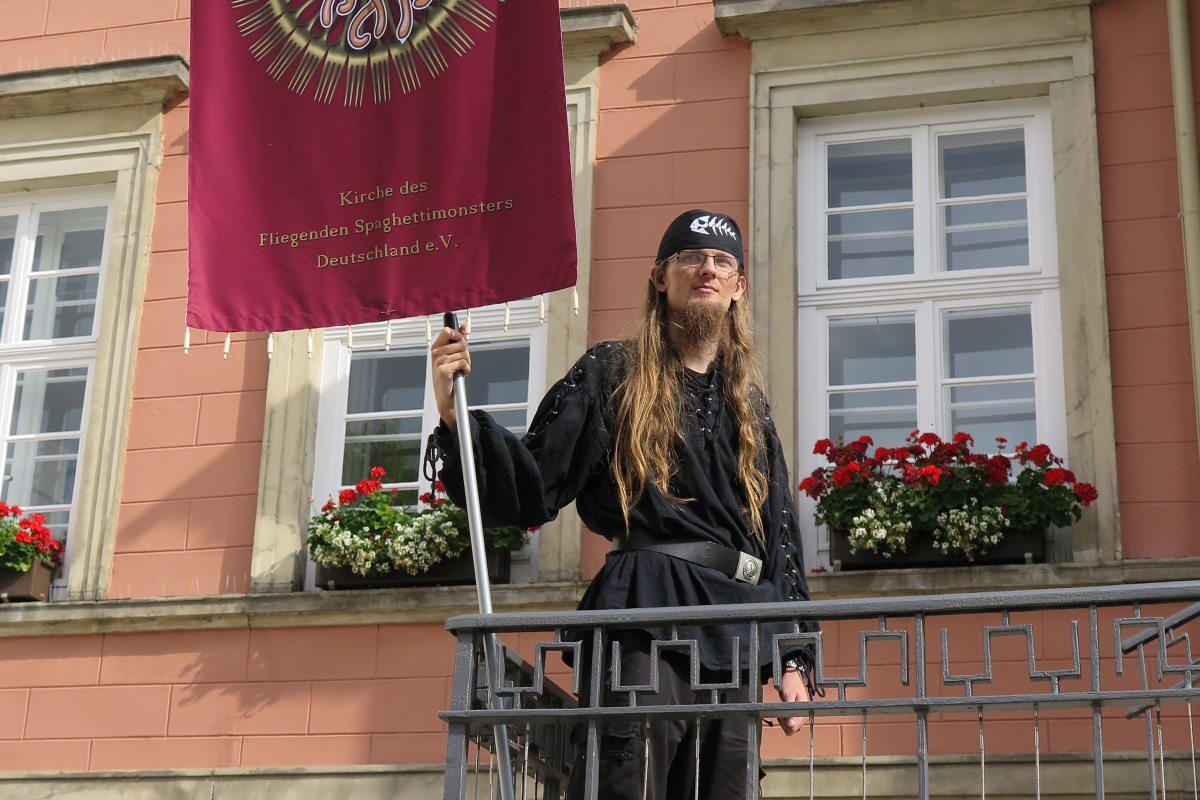 ... wird von den Pastafari geentert