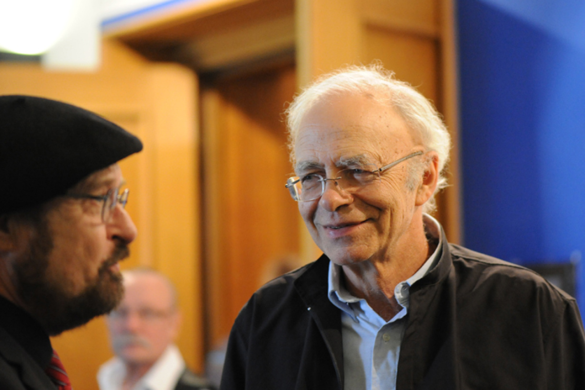 Peter Singer im Gespräch mit Stefan Bernhard Eck