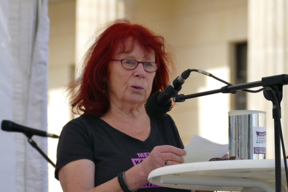 Auf der Kundgebung "Leben und Lieben ohne Bevormundung" am 19. September 2020 in Berlin