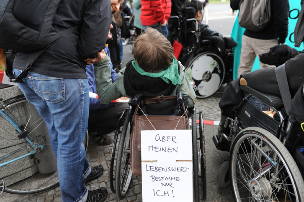 Protest vor der Urania