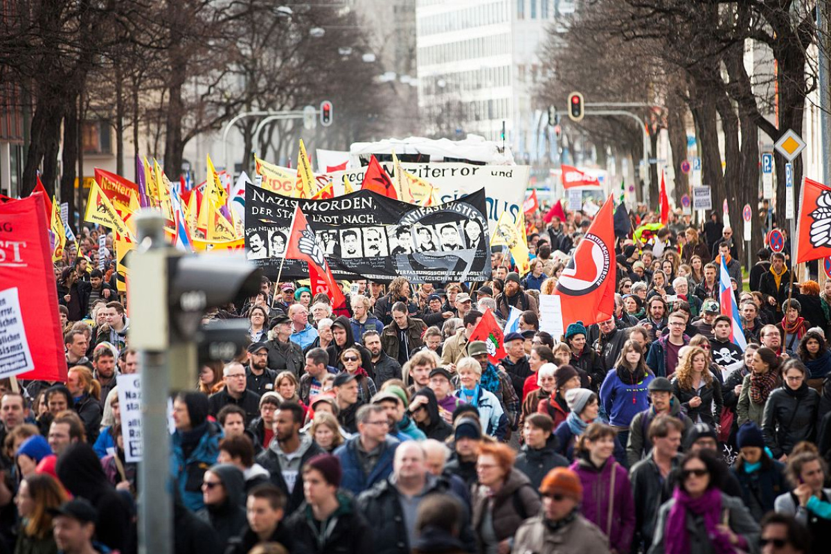 Demonstration gegen Rechtsextremismus und zur Erinnerung an die NSU-Opfer
