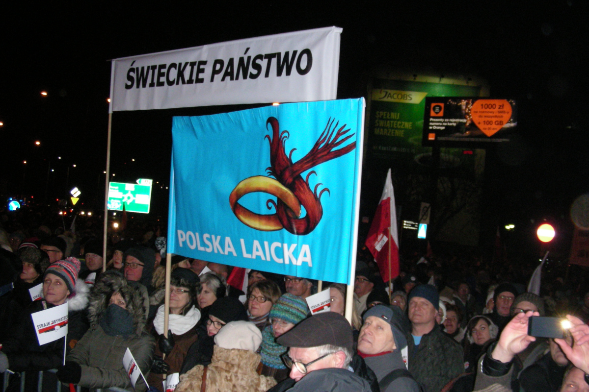 KOD-Demo am 13.12.2016 in Warschau