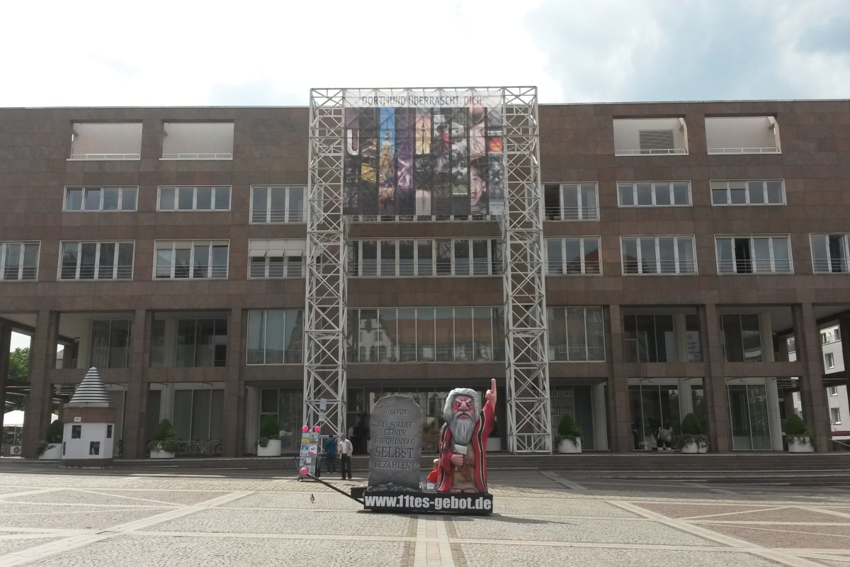 Moses vor dem Rathaus Dortmund