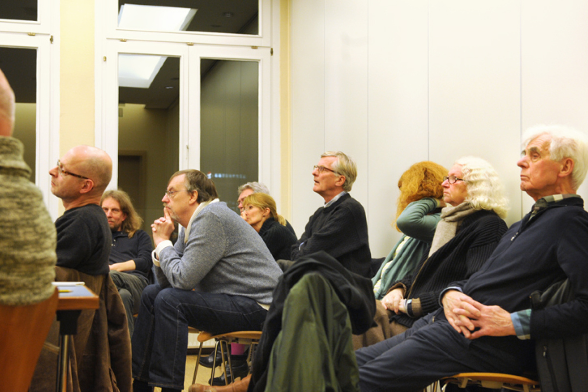 Öffentliche Diskussion mit vorwiegend säkularen Publikum