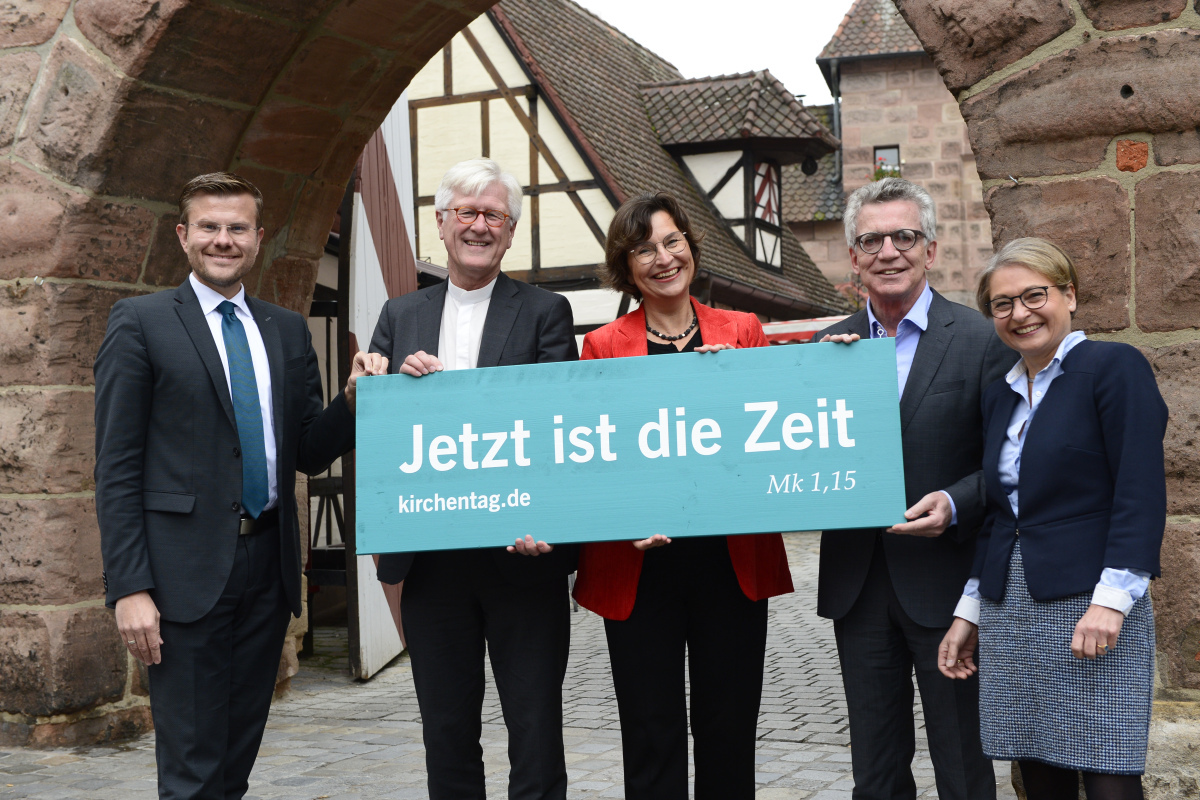 Bei der Präsentation der Kirchentagslosung für Nürnberg