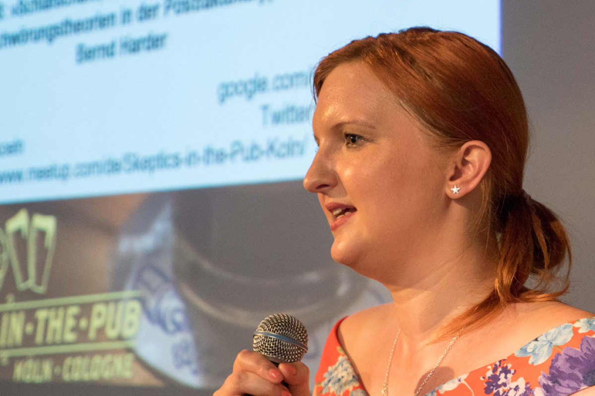 Dr. Alice Howarth