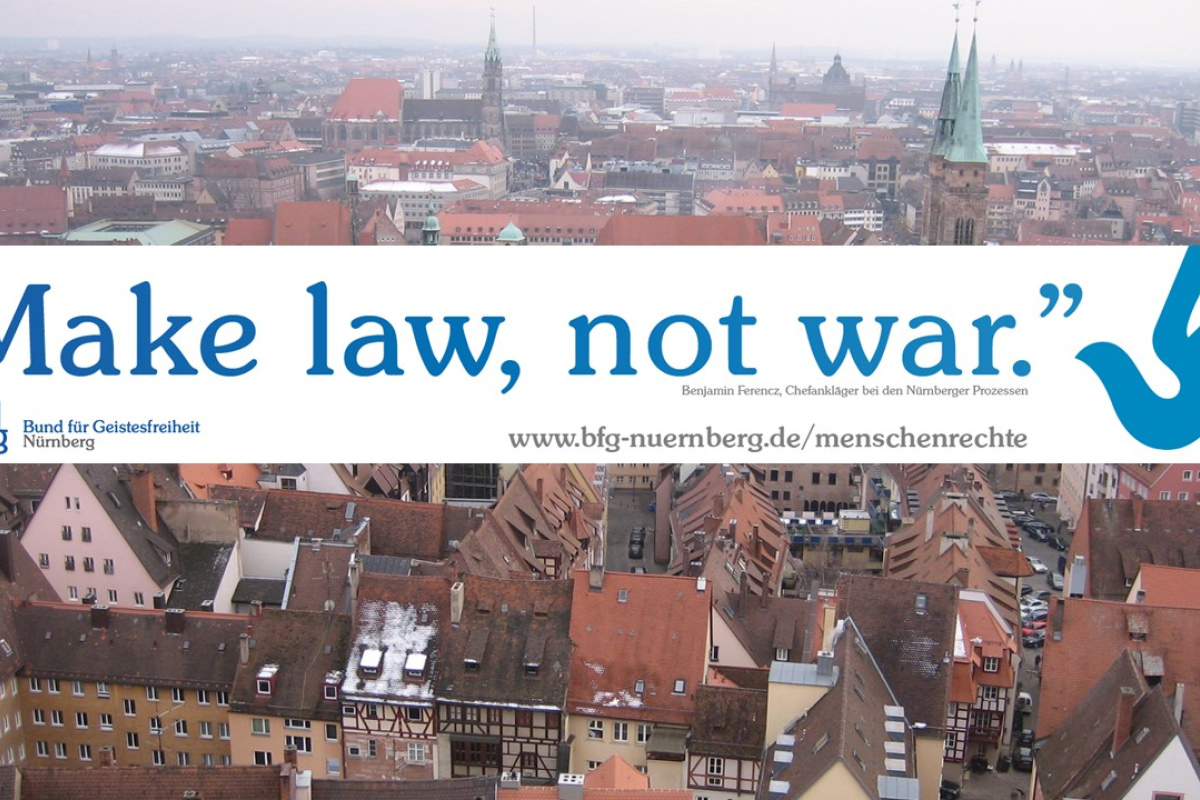 Banner über den Dächern von Nürnberg